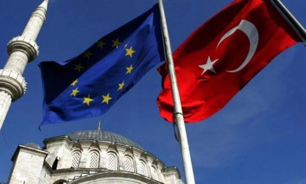 Κομισιόν προς Τουρκία: Να ξεκινήσουν άμεσα οι επιστροφές μεταναστών από την Ελλάδα